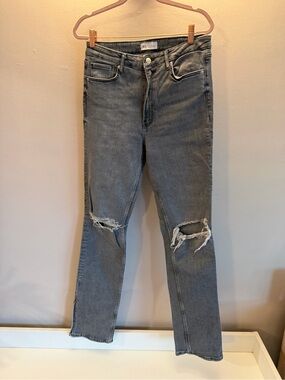 Zara Women's Gray Straight-Leg Ripped Knee Jeans
